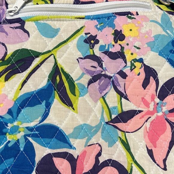 Vera Bradley Marian Floral Hipster Crossbody Blue - Picture 4 of 6